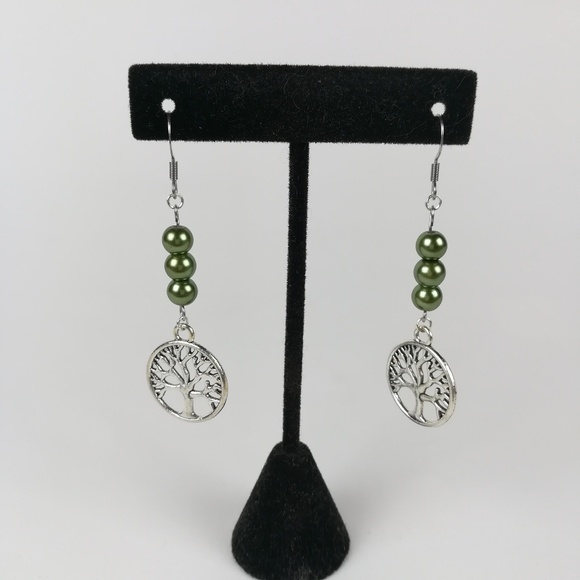 Tree earrings with green beads on stainless steel - Picture 2 of 2